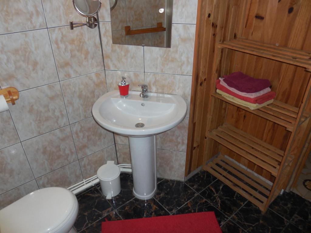 Koupelna v ubytování Relais du Volcan