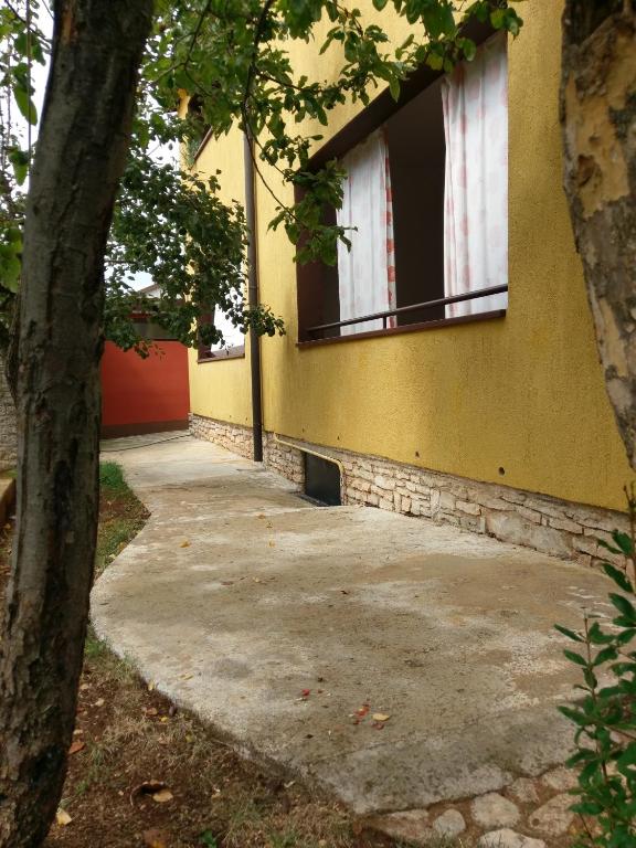Fotografie z fotogalerie ubytování Apartments Ingrid v destinaci Novigrad – Istrie