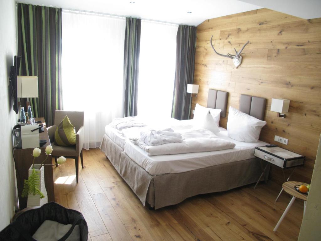 Die Reichsstadt - Hotel Spa und Restaurant - Classic Double Room Without Air Conditioning