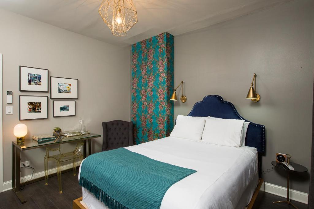 Photo from Wicker Park Inn in Wicker Park, Chicago, Illinois, United States