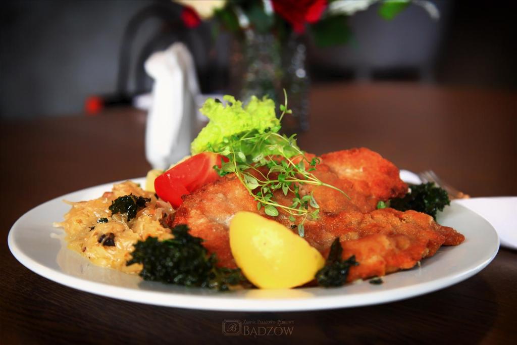 Jedlo v ubytovaní bed & breakfast alebo blízkom okolí