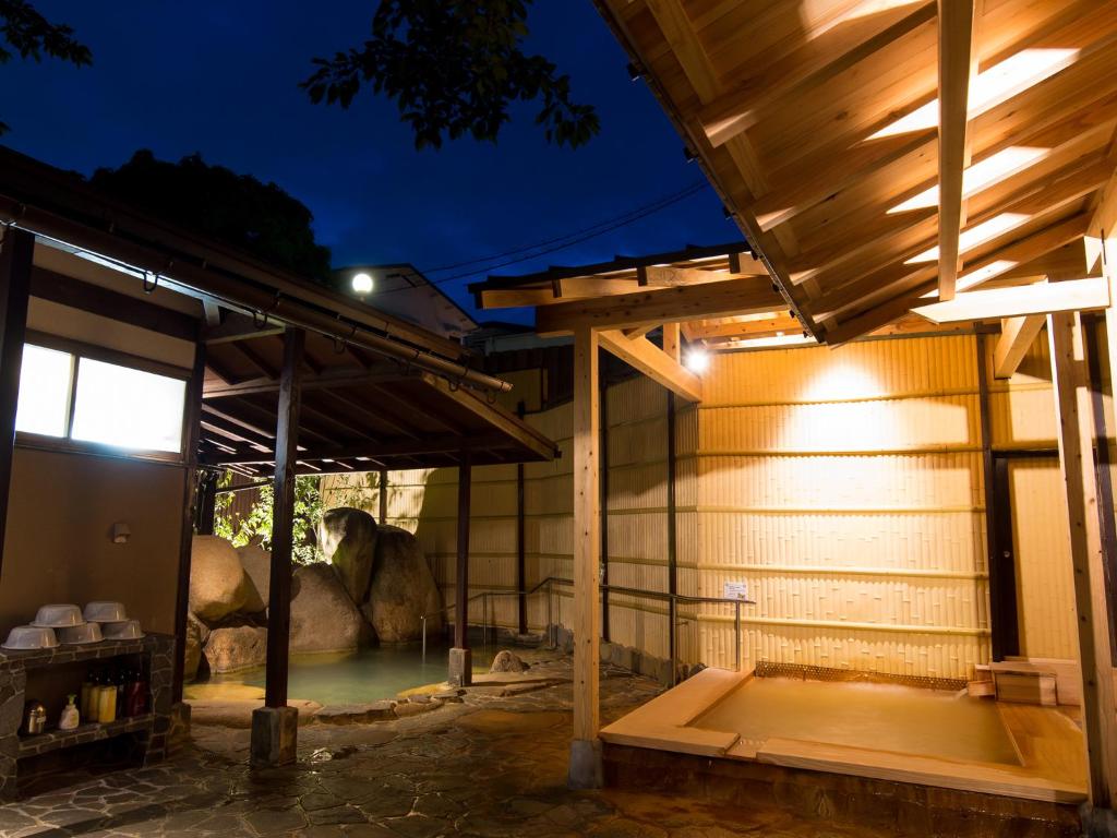 Arima Onsen Motoyu Ryuusenkaku - Image 1