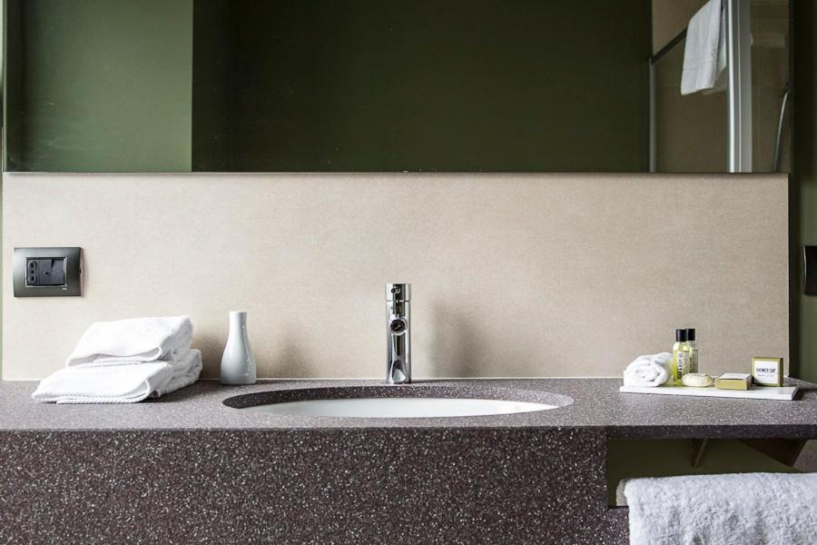 Fotografie z fotogalerie ubytování Zara Rooms & Suites v destinaci Suzzara