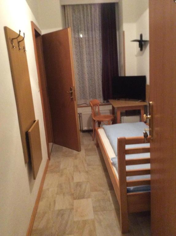 
Single Room with Garden View
