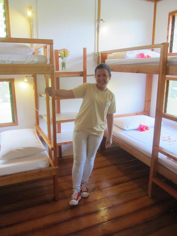 Eskapo Verde Lodge Moalboal - Кровать в 10-местном смешанном общем номере