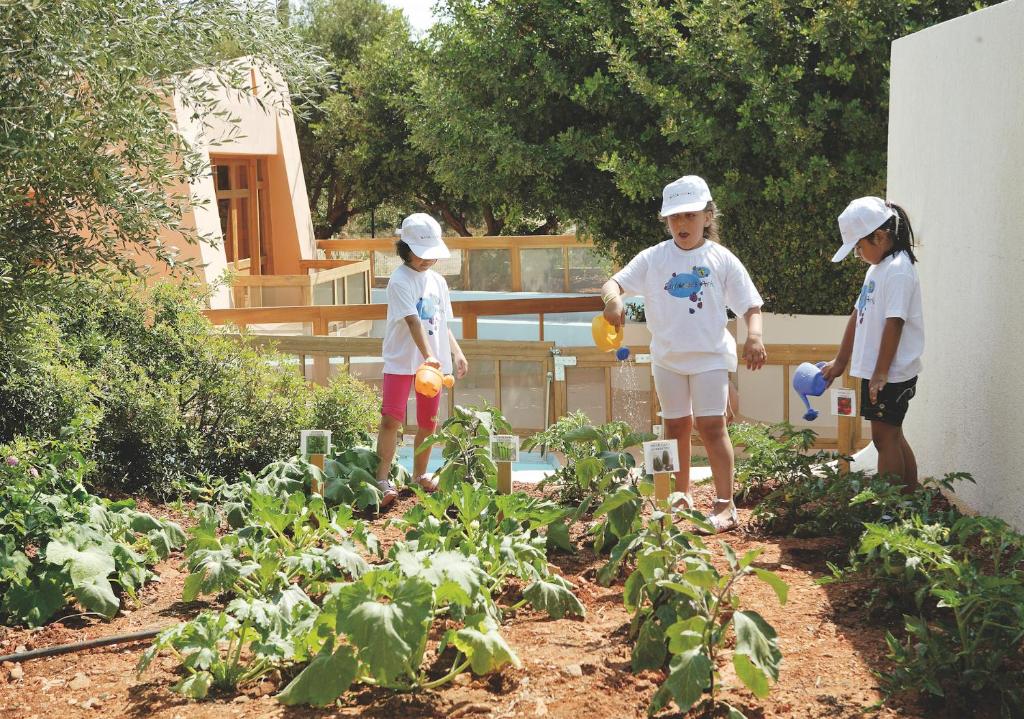 Гости Porto Elounda Golf & Spa Resort, Six Senses Spa
