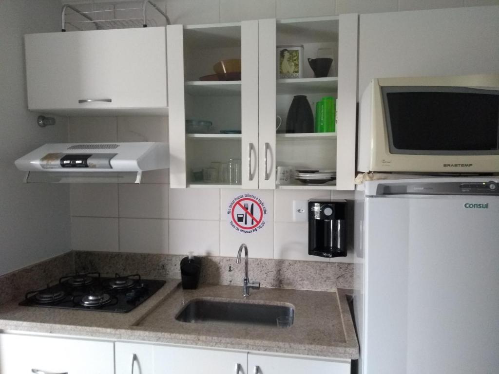  Apartamento Enseada Nautico Residence