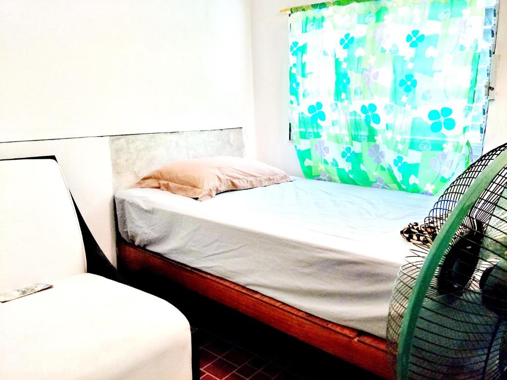 Tuk Tuk Guesthouse - Single Bed In Dormitory Room