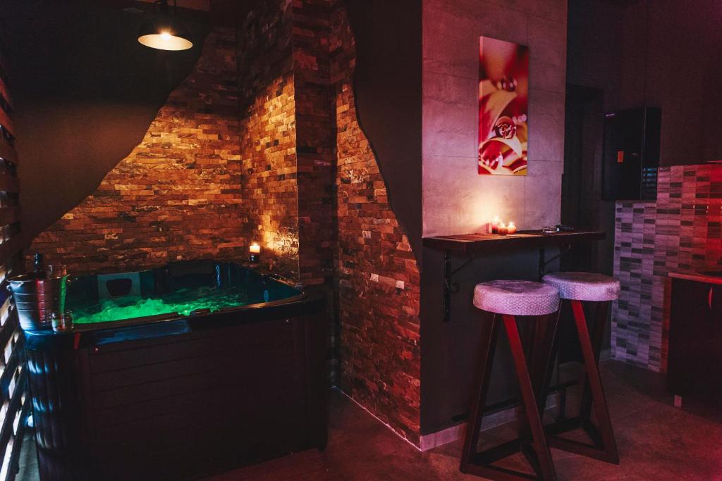 Atlas Apartments - Studio With Spa Bath