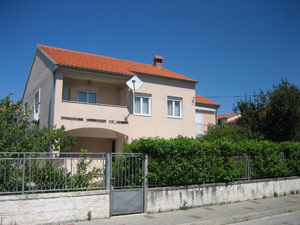 Tihi Apartman
