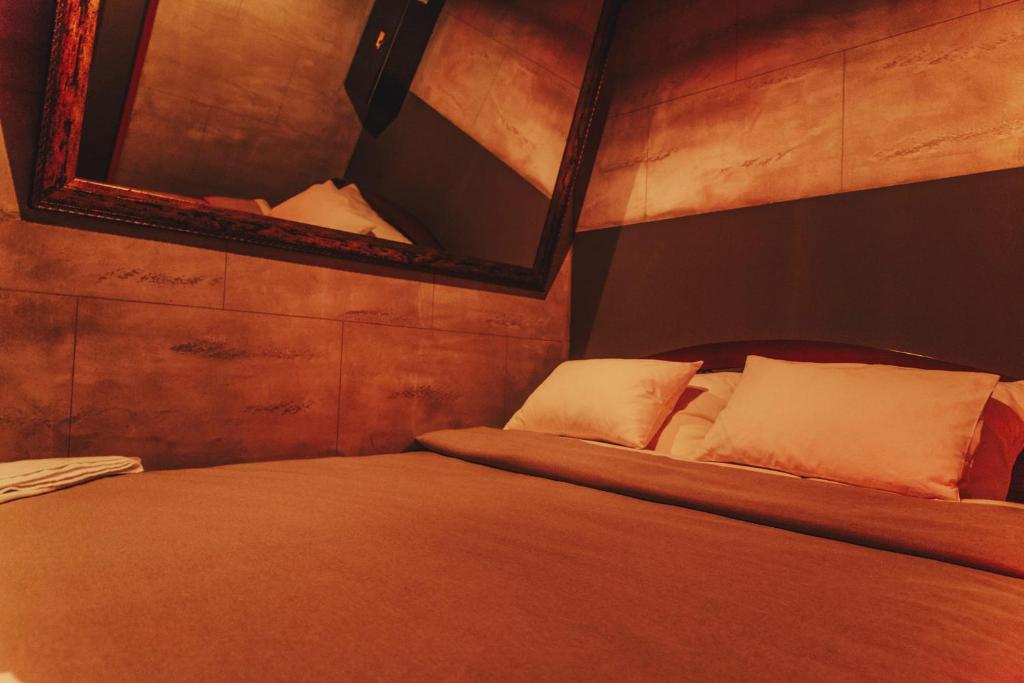 Atlas Apartments - Two-Bedroom Apartment