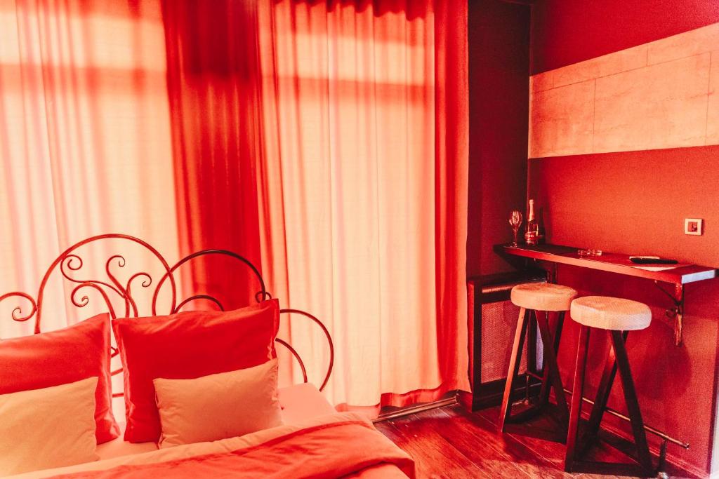 Atlas Apartments - Studio