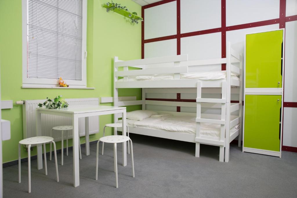 Postel nebo postele na pokoji v ubytování ALL SEASONS - HOSTEL