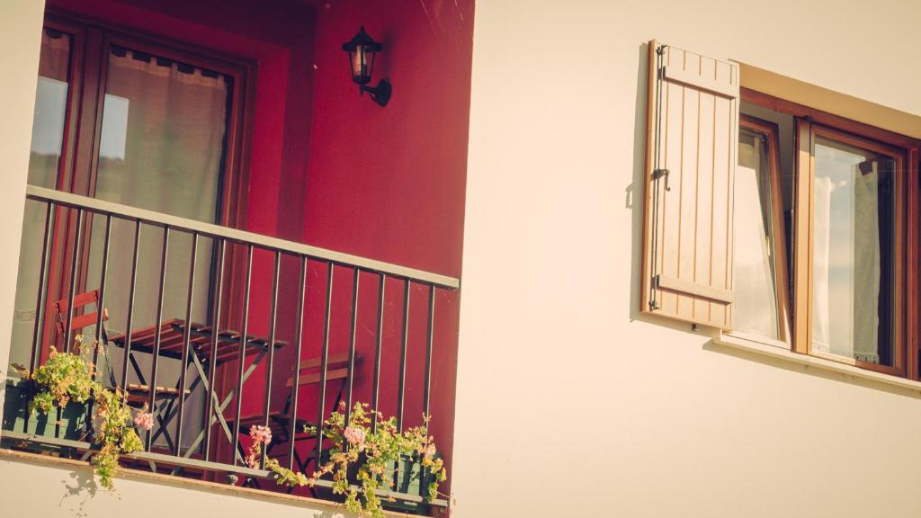 Balkón nebo terasa v ubytování GURE-LUR casa rural