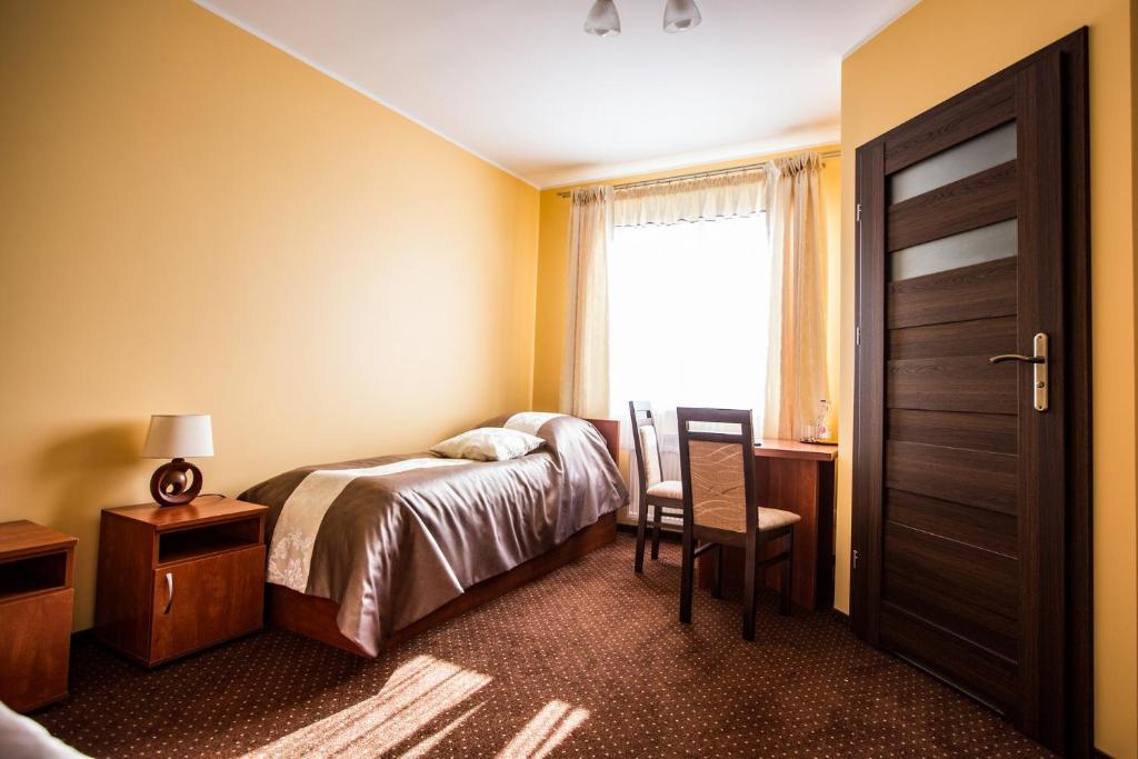 Park Hostel - Classic Triple Room