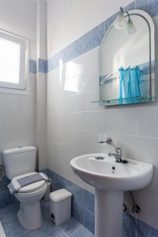 ANTONIOS Skopelos studios apartments - Studio With Garden View