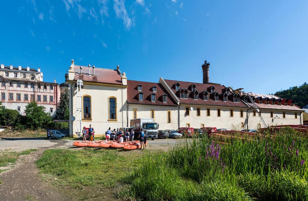Budova, v ktorej sa hotel nachádza