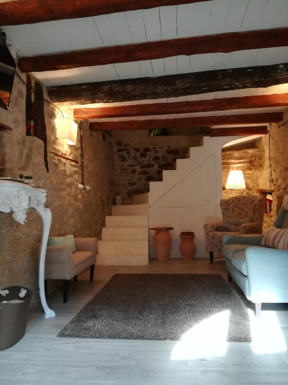 A seating area at La Casetta nel Borgo