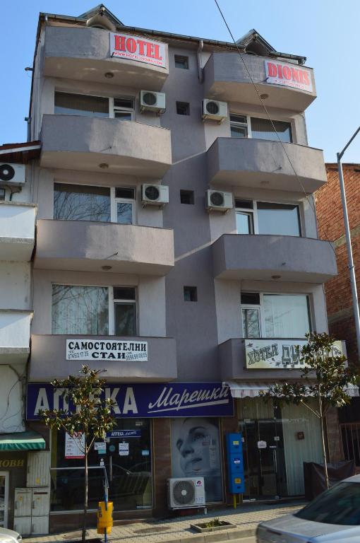 Budova, kde se hotel nachází