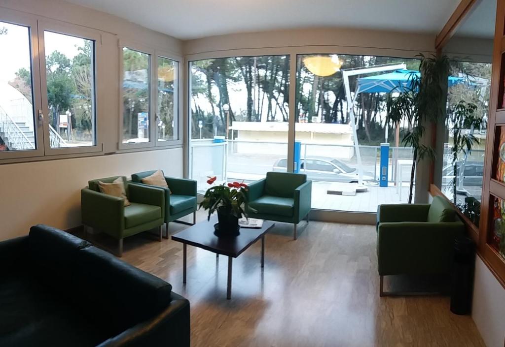 Posezení v ubytování Hotel Bermuda