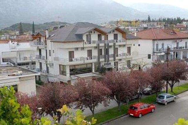Nespecifikovaný výhled na hory nebo výhled na hory při pohledu z hotelu