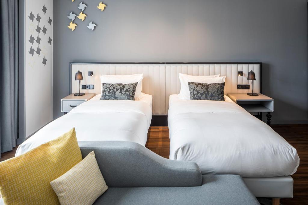 Capri by Fraser, Frankfurt - Resim 17