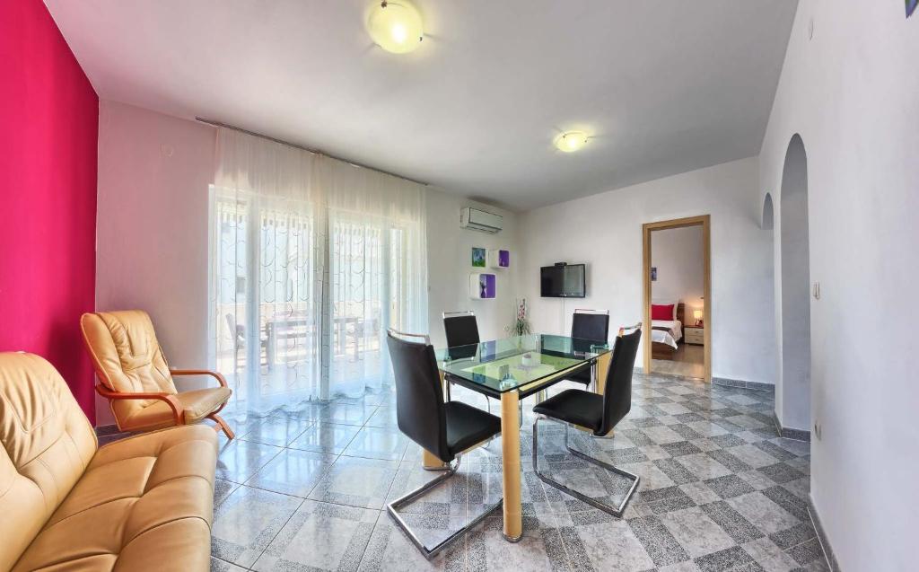 Apartments CVITA Holiday - 花园景舒适两卧室公寓 - 带露台