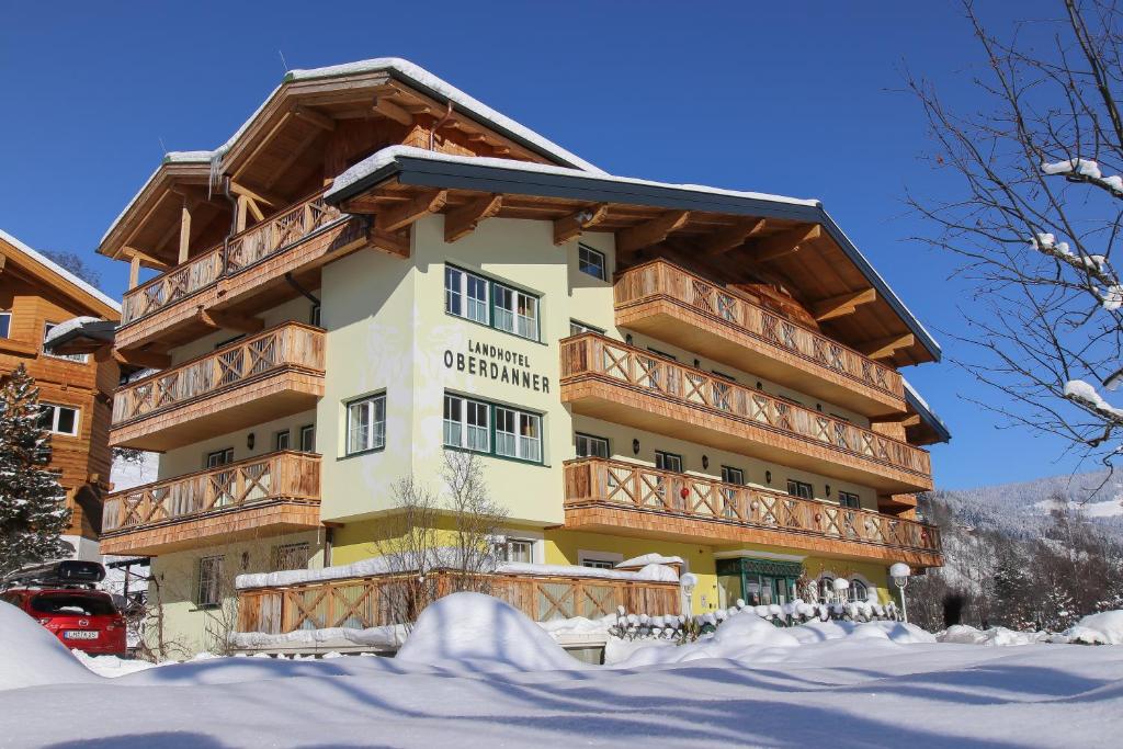 Landhotel Oberdanner durante o inverno