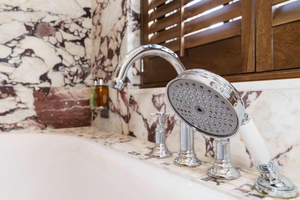 Mimi's Hotel Soho - Resim 9