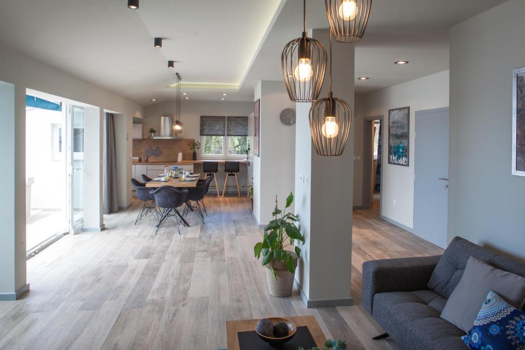 Kuchyňa alebo kuchynka v ubytovaní Apartments Vranjes Deluxe