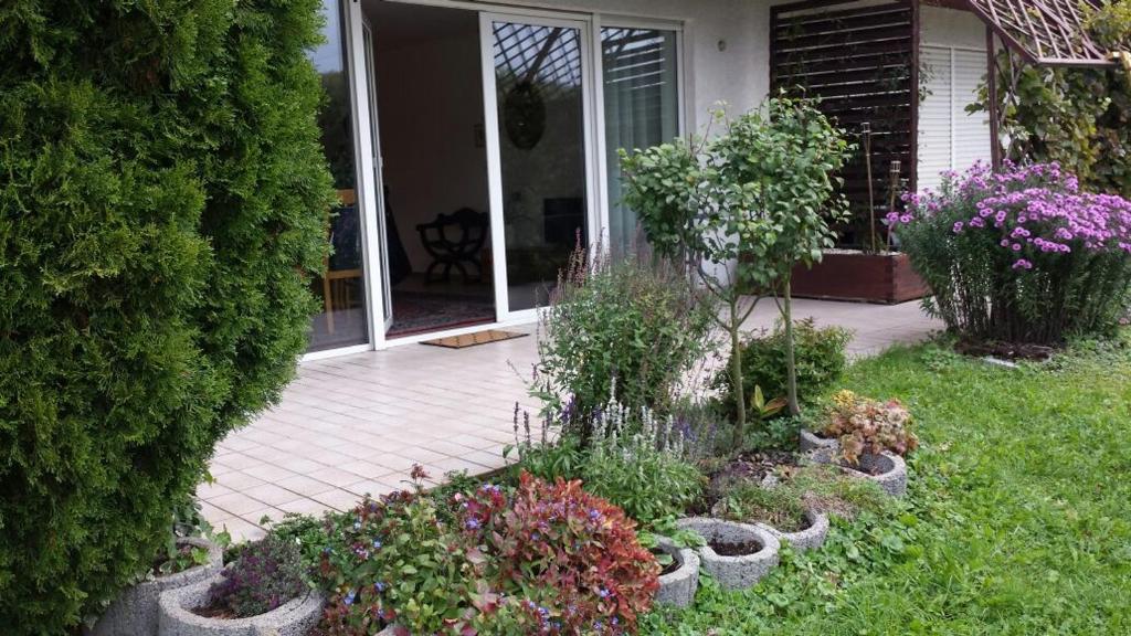 Nicoles Niedschlösschen - Apartment