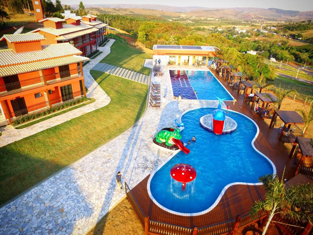  Escarpas resort