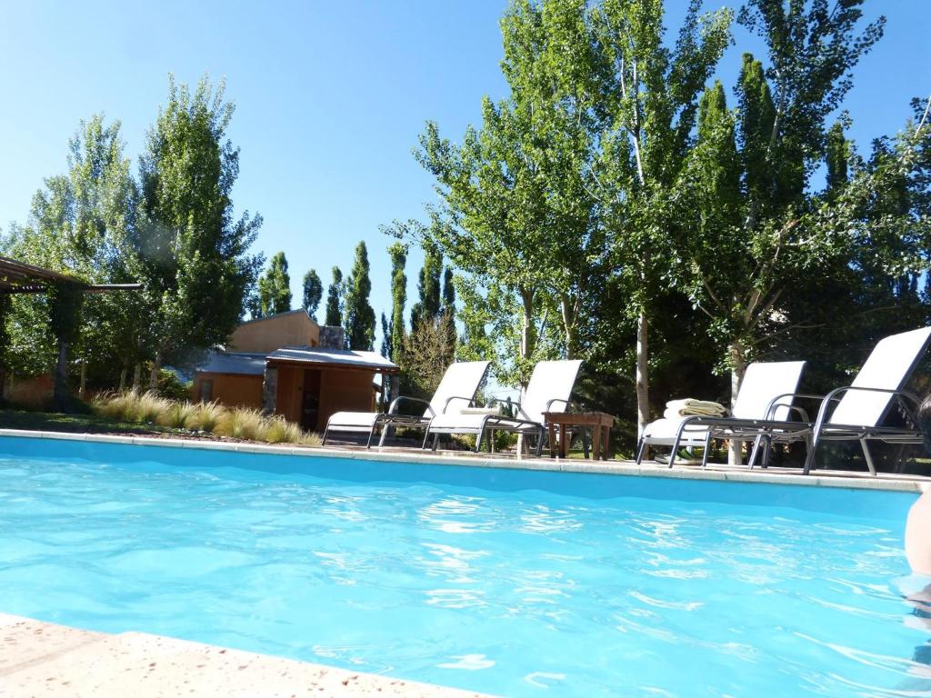 Bassein majutusasutuses Cabañas Monte Coiron või selle lähedal