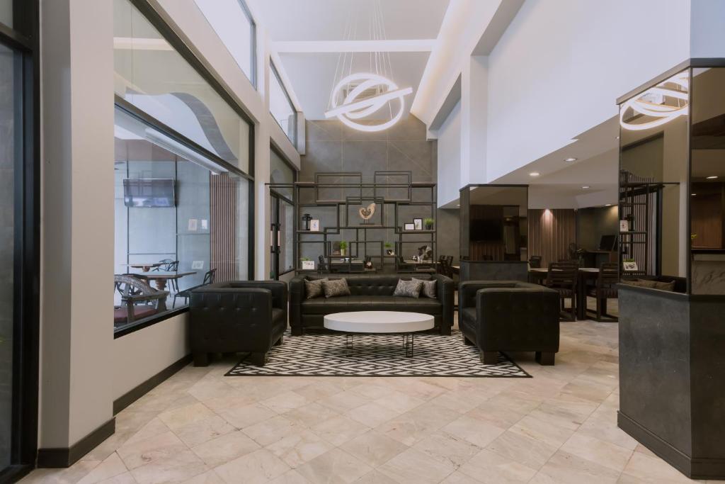 Maxim's Inn - Resim 21