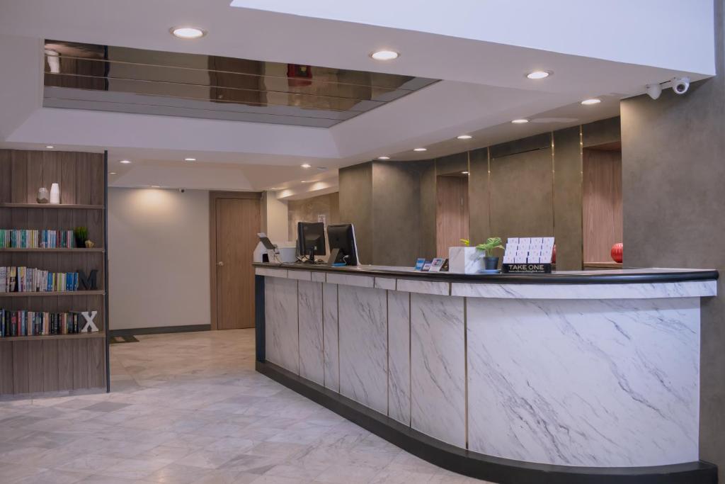 Maxim's Inn - Resim 29