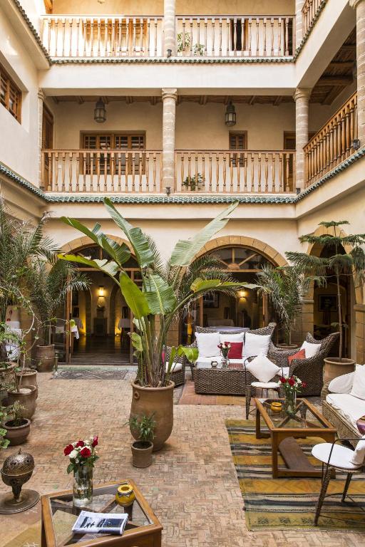 Coin salon dans l'établissement Riad Chbanate
