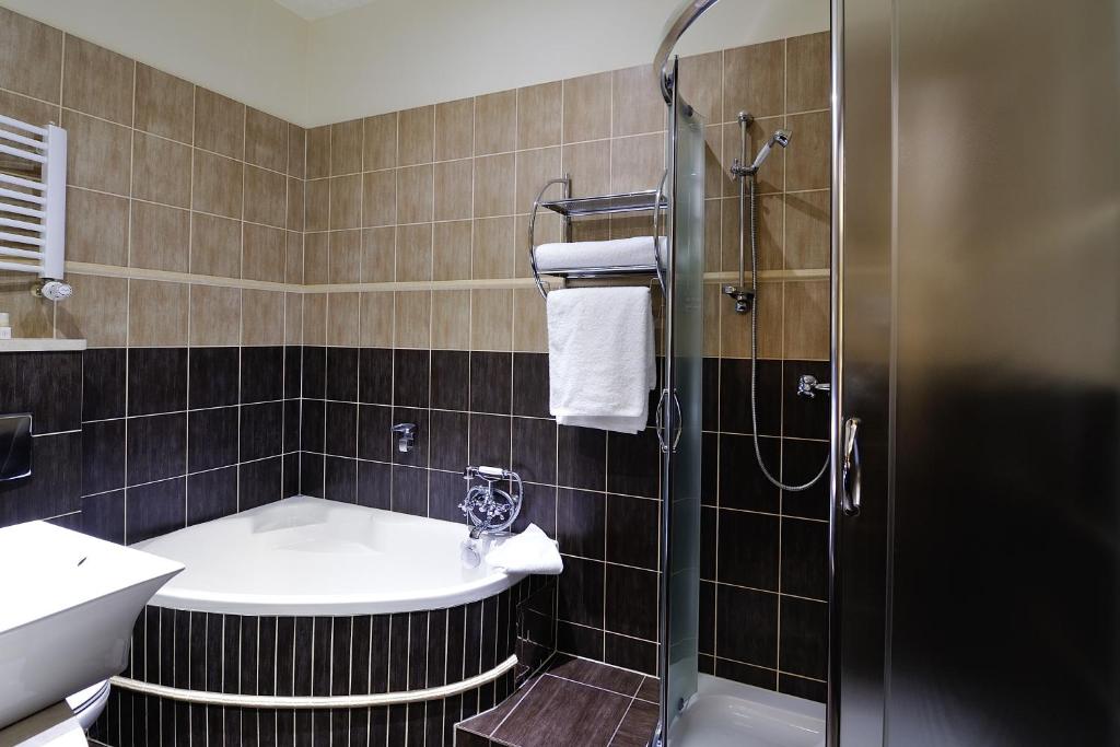 Koupelna v ubytování Hotel Diament Bella Notte Katowice - Chorzów