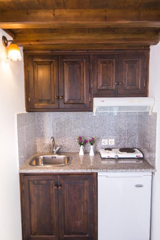 Anemoessa Villa - 13