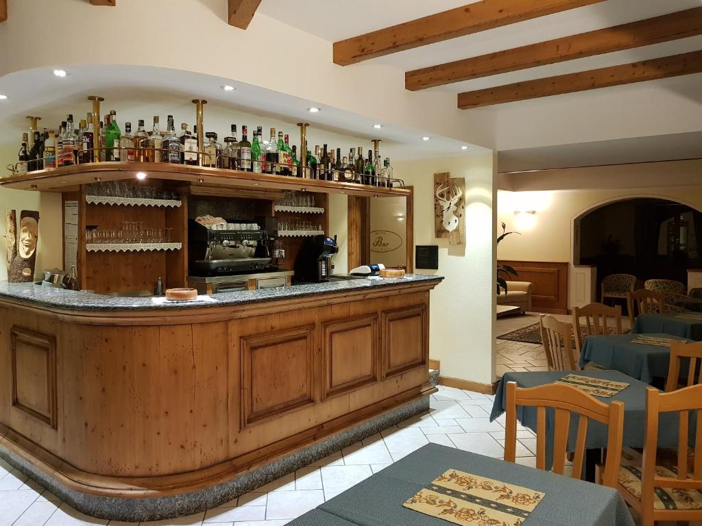 Lounge nebo bar v ubytování Hotel Cima Piazzi