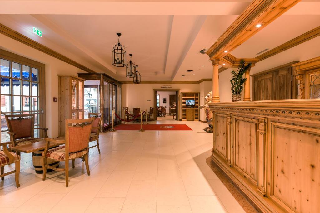 Hotel & Gaststätte zum Erdinger Weißbräu - Resim 17