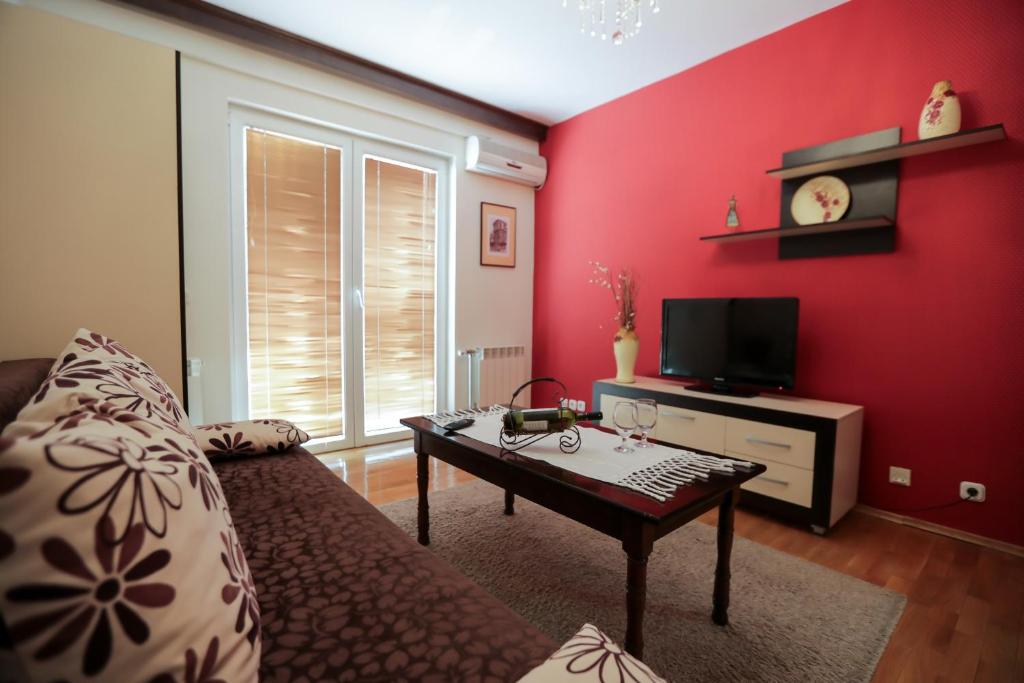 Apartments Matjan with private garages - Apartment Mit 1 Schlafzimmer