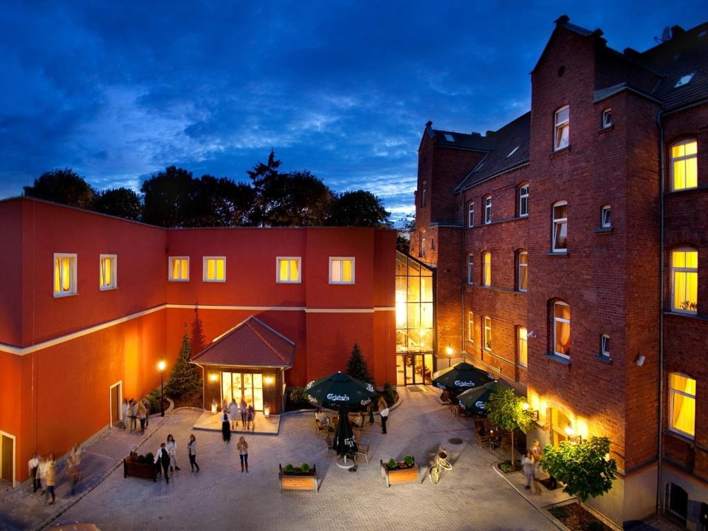 Budova, v ktorej sa hotel nachádza