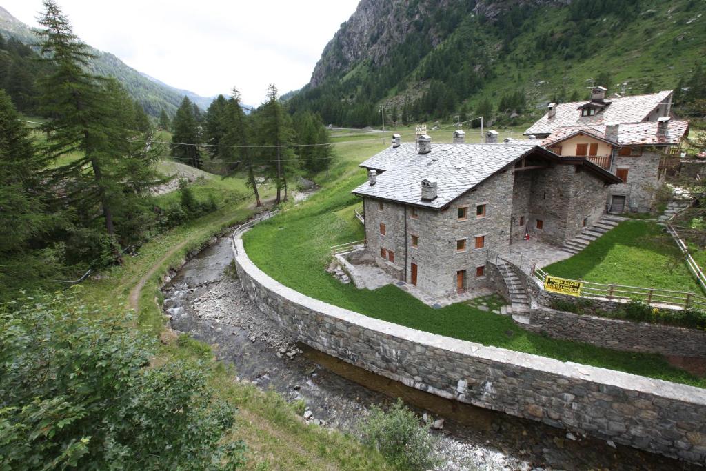 Pohľad z vtáčej perspektívy na ubytovanie Maison Darbelley