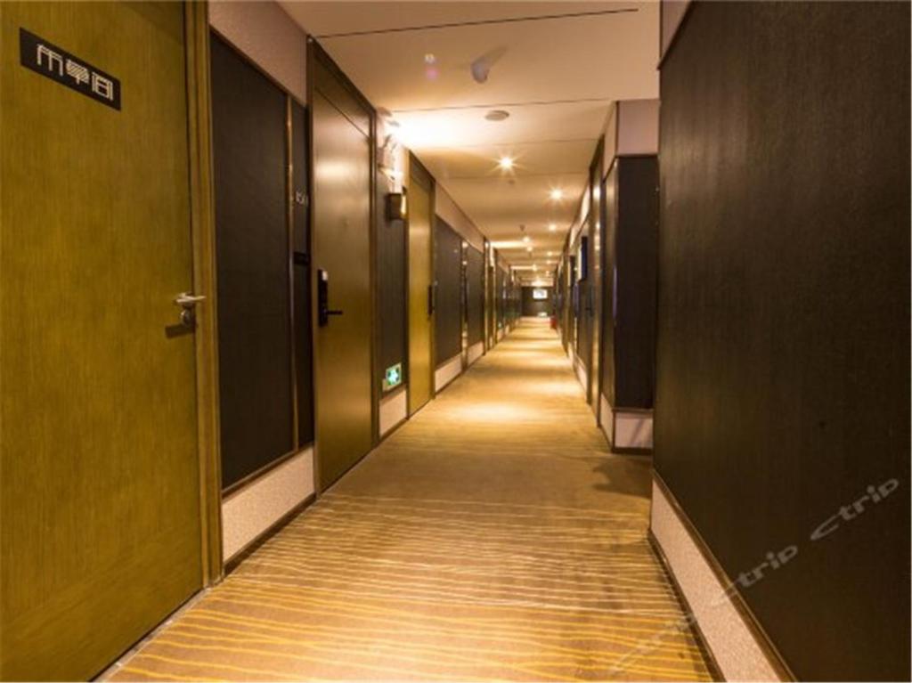 Fotografie z fotogalerie ubytování lnsail Hotel Shenzhen Luohu Port Railway Station v destinaci Šen-čen