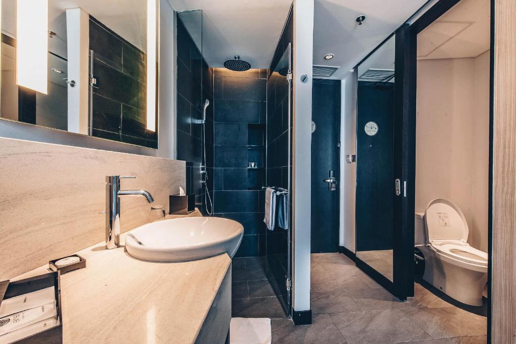 Koupelna v ubytování Enso Hotel