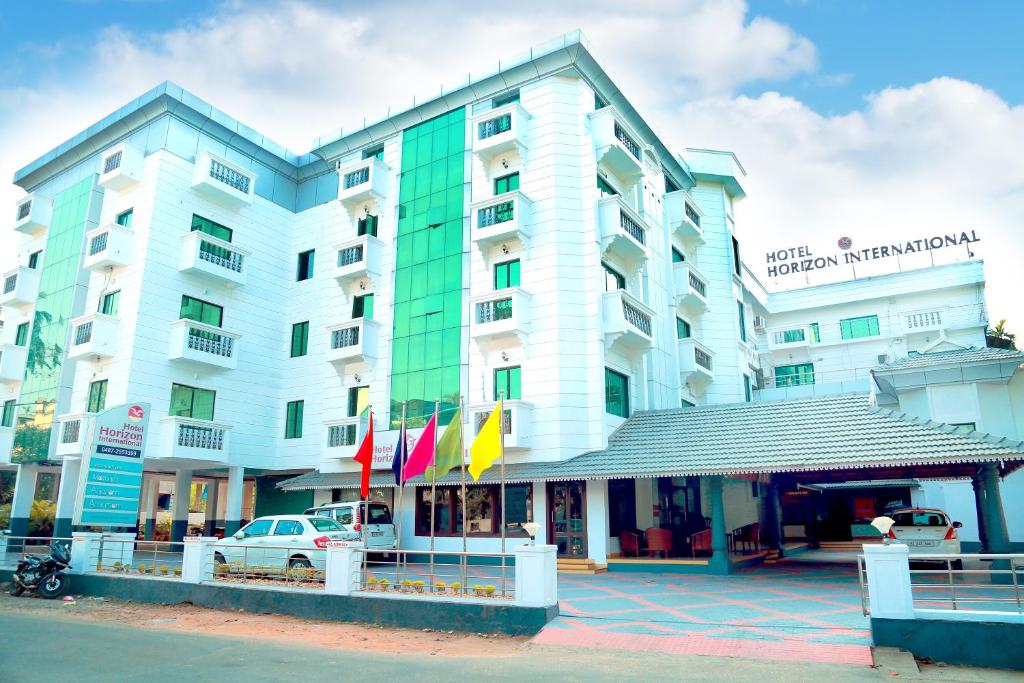 Tòa nhà nơi khách sạn tọa lạc