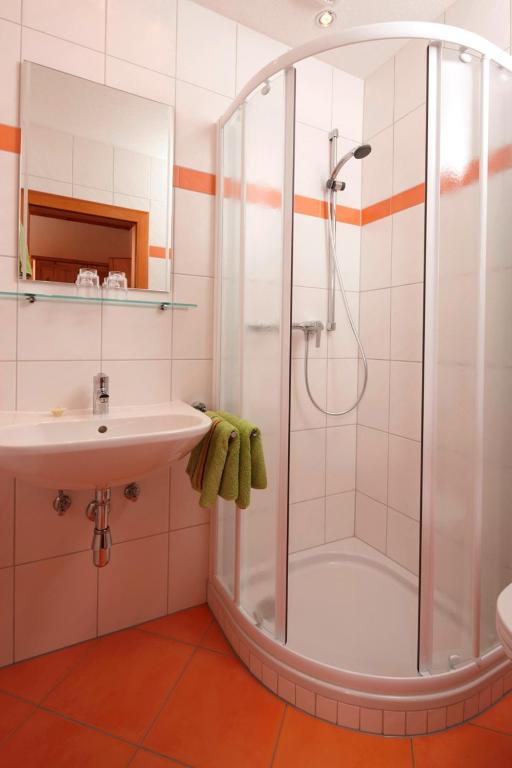 Baðherbergi á Pension Waldhauser