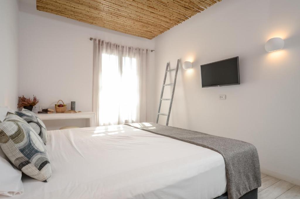 Thomais Studios - 13