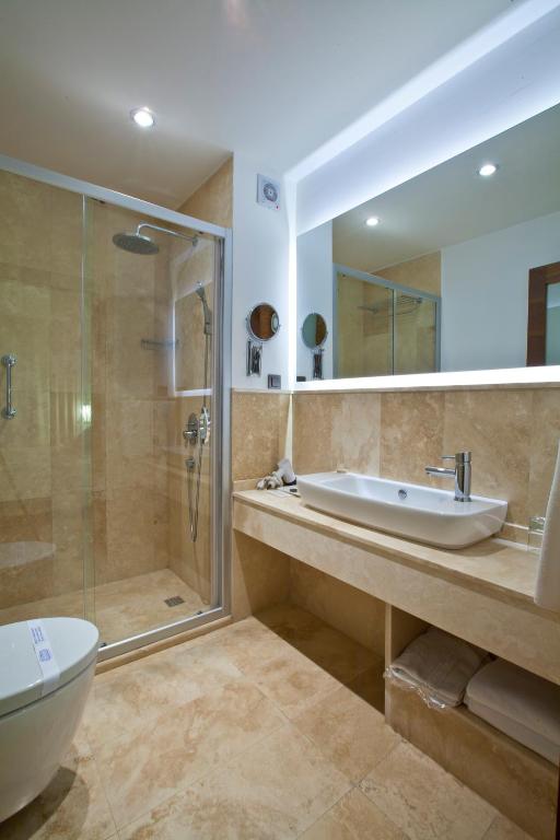 Koupelna v ubytování Flow Datca Surf & Beach Hotel