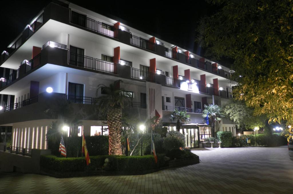 Budova, kde se hotel nachází